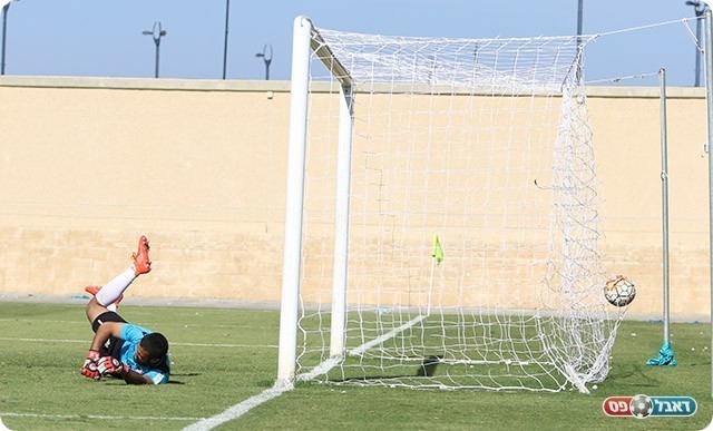 שלושער של קראקרה (עודד חסין)